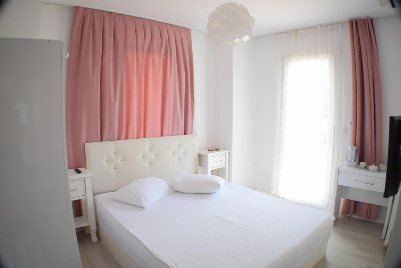 Forever Alacati Boutique Hotel (Adults Only) Zewnętrze zdjęcie